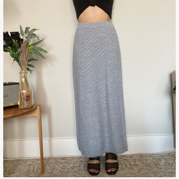 Woven Knit Maxi Skirt - Picture 4 of 4